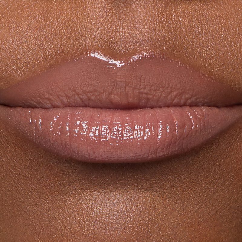 5.KKC 24 MODEL RAI LIPGLOSS NUDE04 1616 C 1x1 2115c2d3 dc65 44fe b53a 8deb848401ca