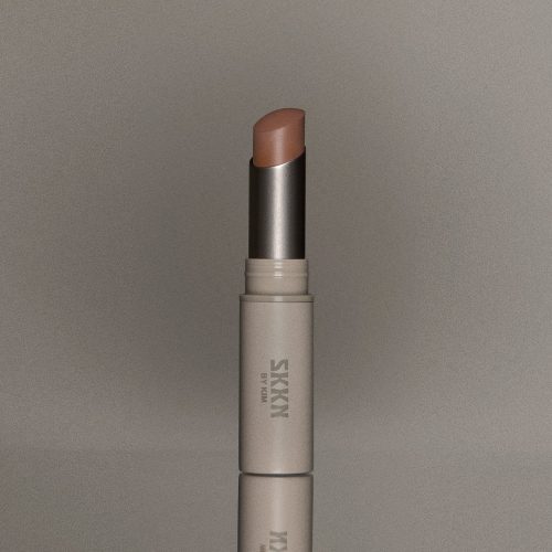 8KKC 24 STILL LIFE SILKMATTE NUDE05 8148 F 1x1 1638d304 2995 4afd 81db 0d0efd3a6d0f