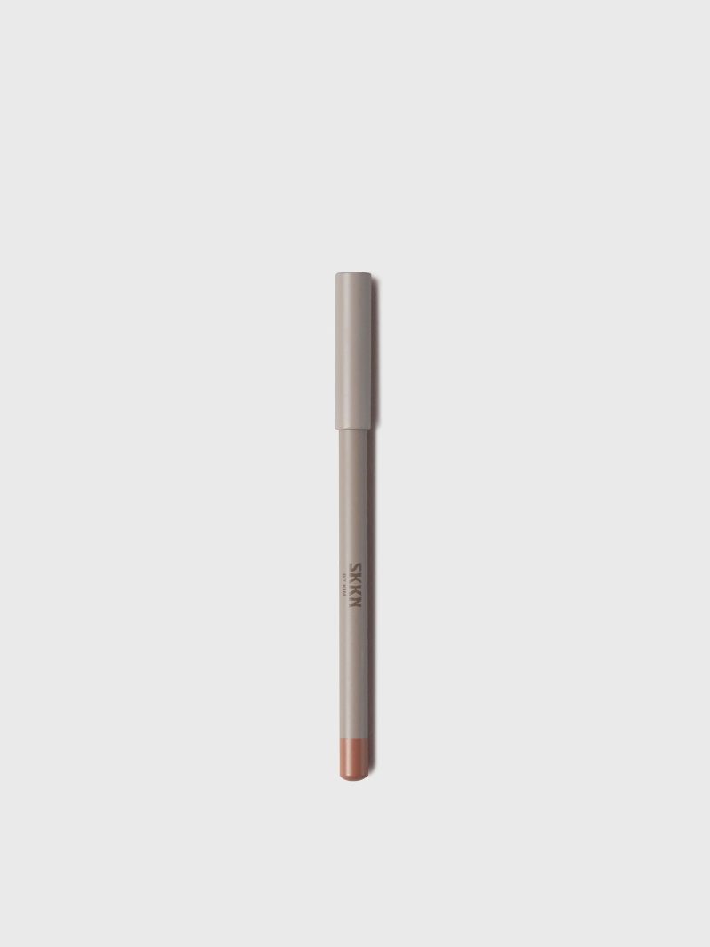 9.KKC 24 ECOMM LIPLINER CLOSED NUDE01 JAMIE B 144DPI